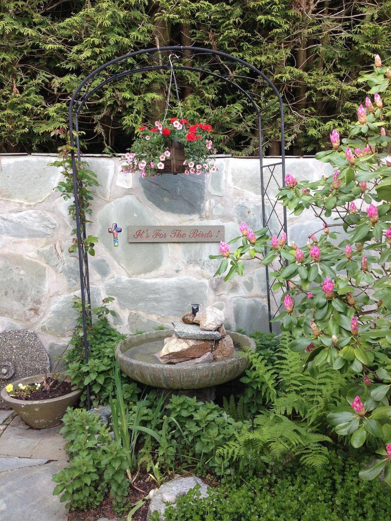 The Stone Hedge Bed And Breakfast Richmond Extérieur photo