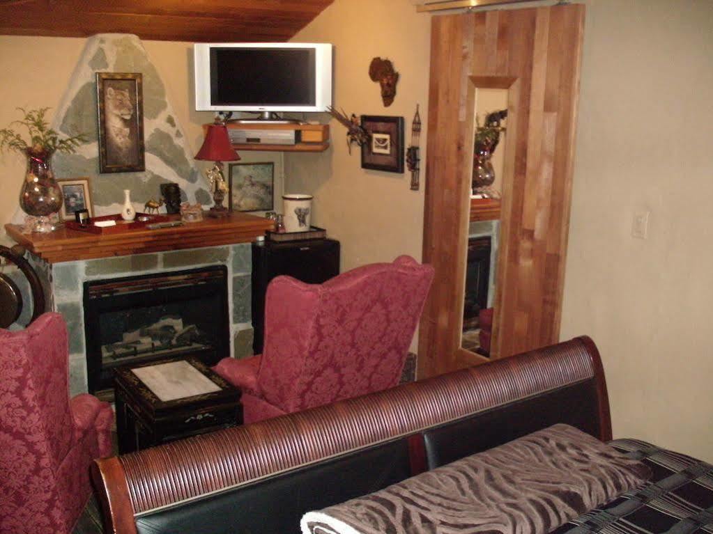The Stone Hedge Bed And Breakfast Richmond Extérieur photo
